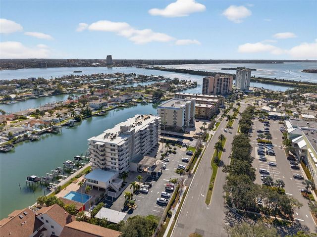 223 ISLAND WAY 6D, Clearwater Beach, FL 33767
