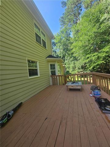 2660 Timberloch. Ct Court, Snellville, GA 30039