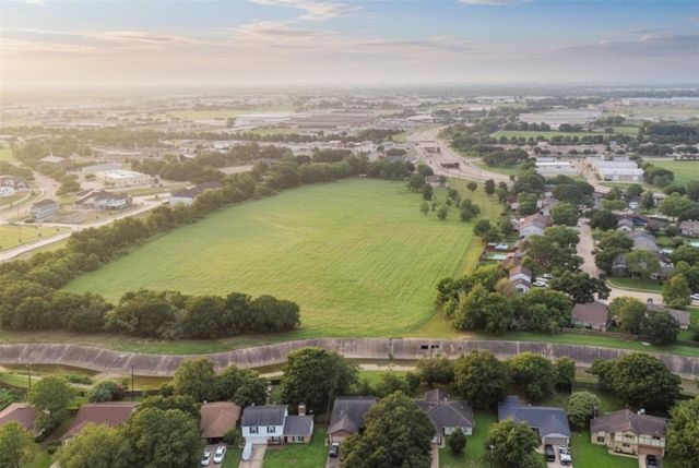 1124 Rosas Street, Stafford, TX 77477