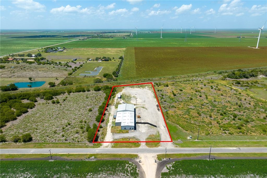 8808 County Road 1458, Taft, TX 78390 — photo 2