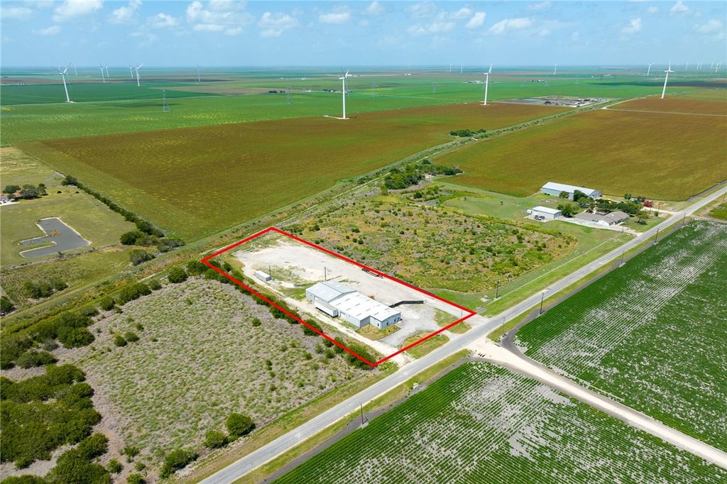8808 County Road 1458, Taft, TX 78390 — photo 3