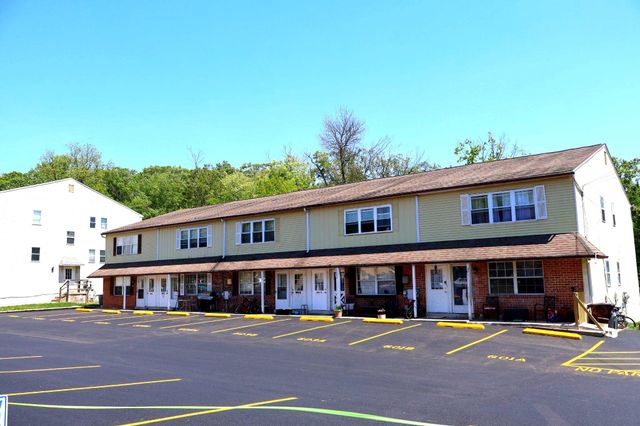 601 COUNTRY LN, Morton, PA 19070