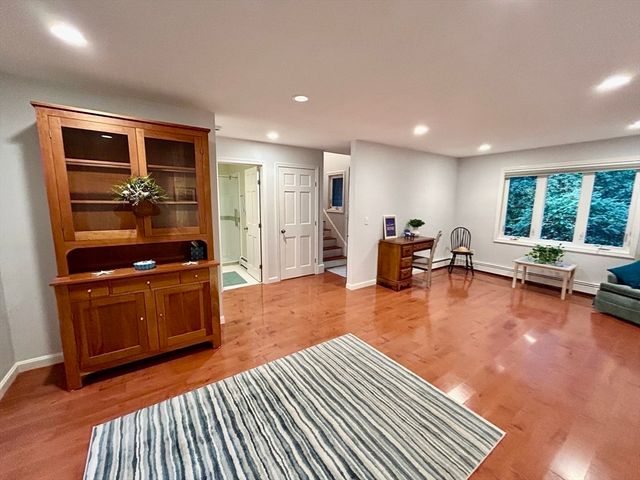 59 Route 6a Main 19-2, Dennis, MA 02638