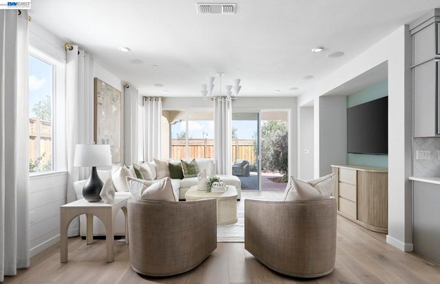 17493 Glen Arbor Way, Lathrop, CA 95330