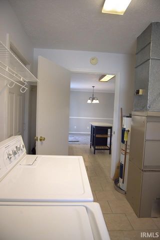 206 Oakwood Drive, Williamsport, IN 47993