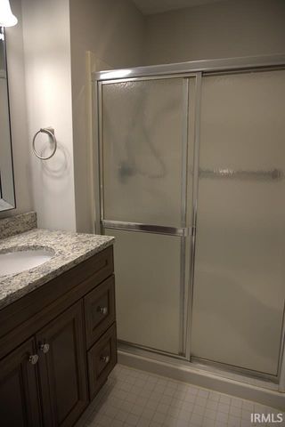 206 Oakwood Drive, Williamsport, IN 47993