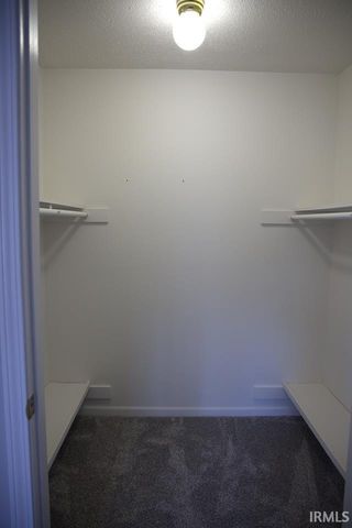 206 Oakwood Drive, Williamsport, IN 47993