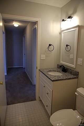 206 Oakwood Drive, Williamsport, IN 47993