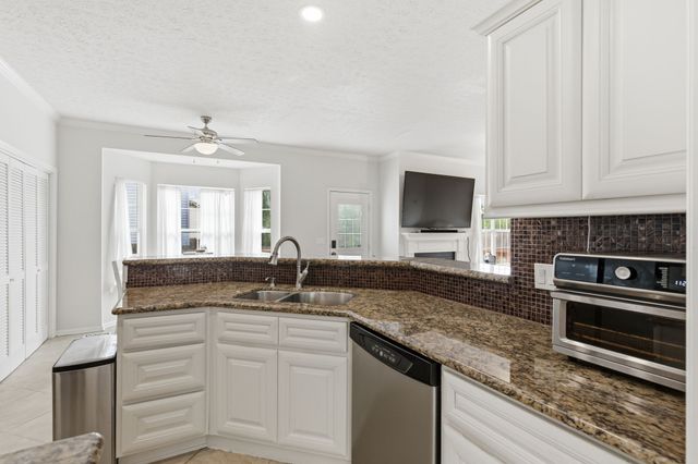 799 Jaywood Dr, Old Hickory, TN 37138