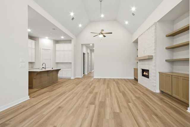 11502 Hooting Owl Drive, Montgomery, TX 77316