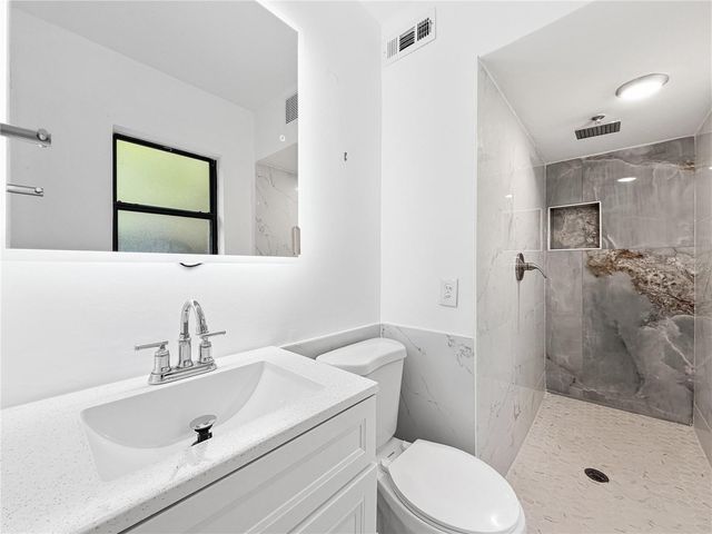 3205 JOYANN STREET, Orlando, FL 32810