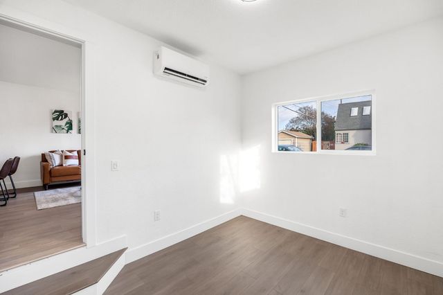 4012 47th St, Sacramento, CA 95820