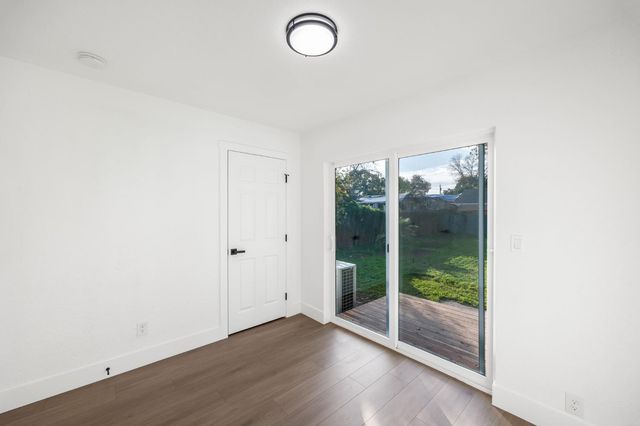 4012 47th St, Sacramento, CA 95820