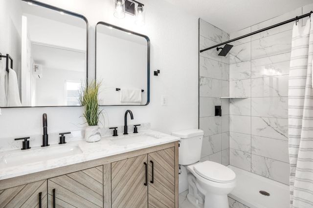 4012 47th St, Sacramento, CA 95820