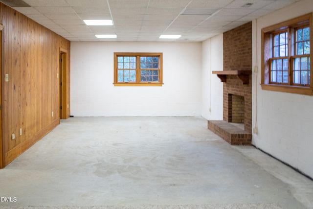 100 Maluli Drive, Oxford, NC 27565