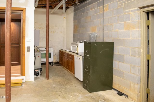 100 Maluli Drive, Oxford, NC 27565