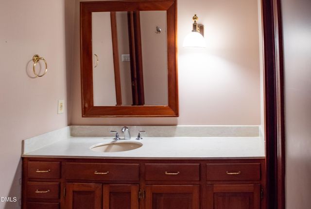 100 Maluli Drive, Oxford, NC 27565