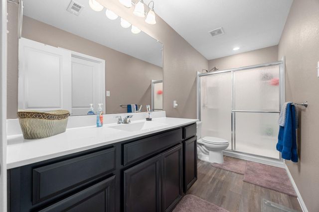 149 Hondo Gap LN, Jarrell, TX 76537