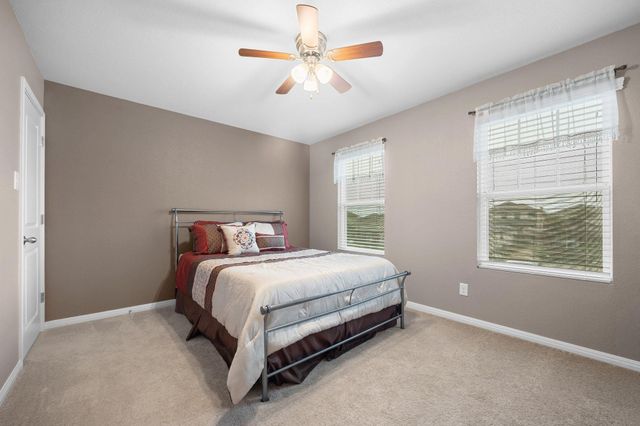 149 Hondo Gap LN, Jarrell, TX 76537