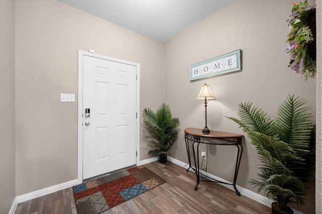 149 Hondo Gap LN, Jarrell, TX 76537