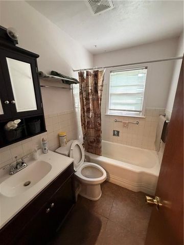 3205 N 55th Street, Kansas City, KS 66104