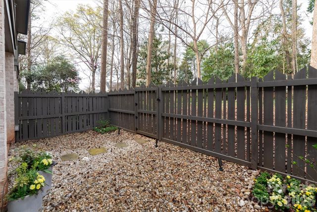 2815 Hillside Springs Drive, Charlotte, NC 28209