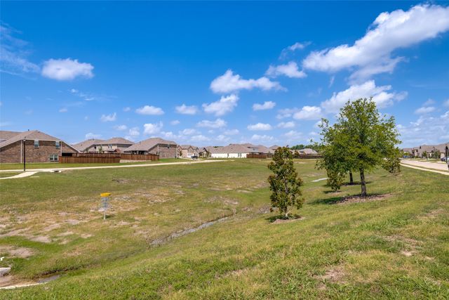 660 Cari Lane, Forney, TX 75126