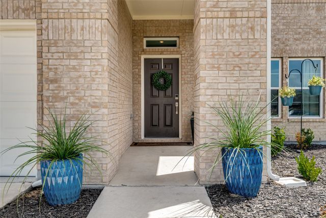 660 Cari Lane, Forney, TX 75126
