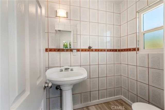 1087 253rd Street, Harbor City, CA 90710