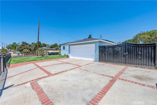1087 253rd Street, Harbor City, CA 90710