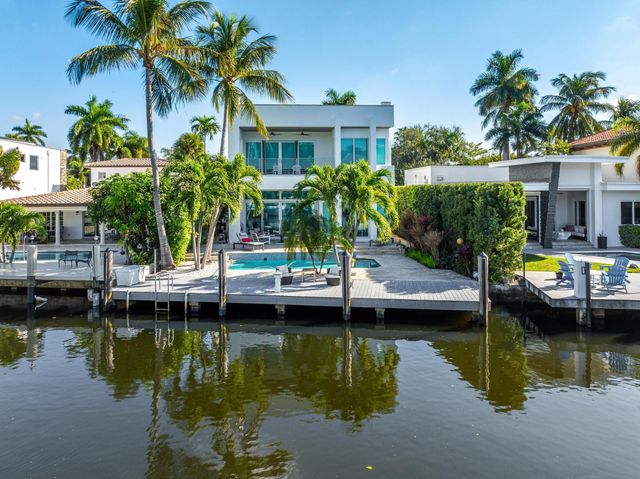 117 S Gordon Road, Fort Lauderdale, FL 33301