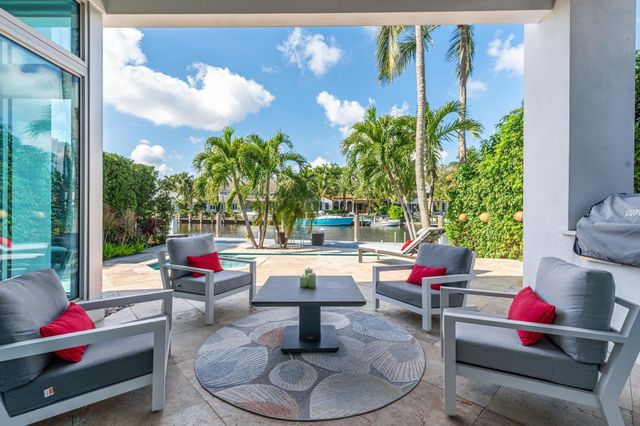 117 S Gordon Road, Fort Lauderdale, FL 33301