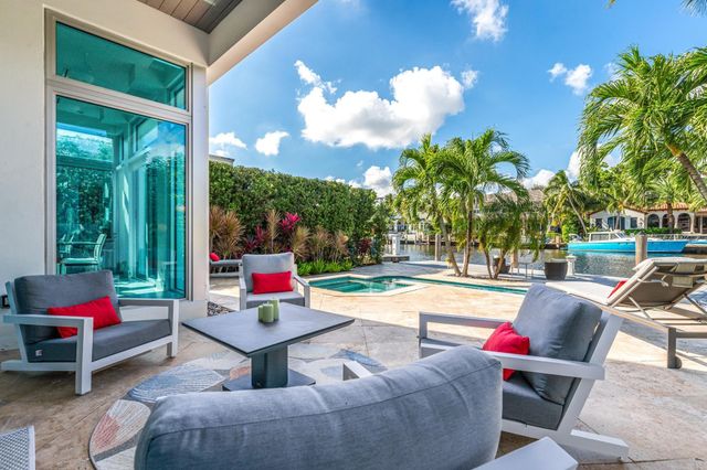 117 S Gordon Road, Fort Lauderdale, FL 33301