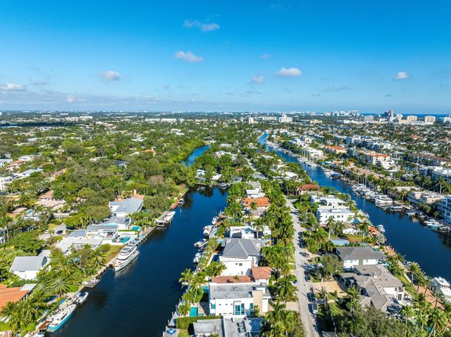 117 S Gordon Road, Fort Lauderdale, FL 33301