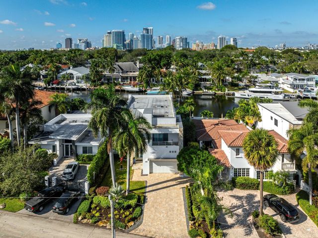 117 S Gordon Road, Fort Lauderdale, FL 33301