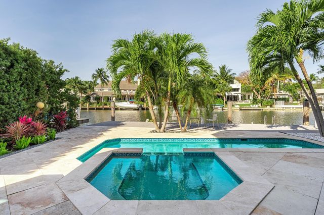 117 S Gordon Road, Fort Lauderdale, FL 33301