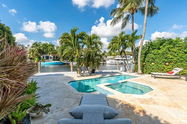 117 S Gordon Road, Fort Lauderdale, FL 33301