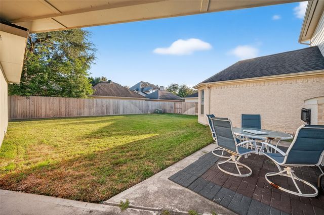 22115 Oakcreek Hollow Lane, Katy, TX 77450
