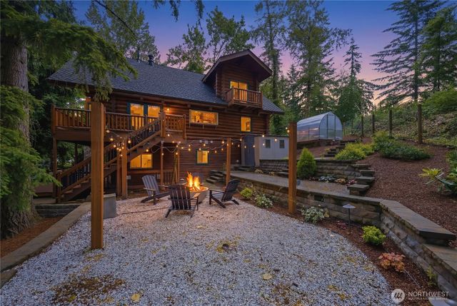 22005 SE 28th Street, Sammamish, WA 98075