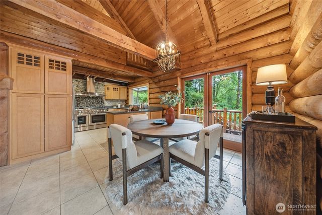22005 SE 28th Street, Sammamish, WA 98075