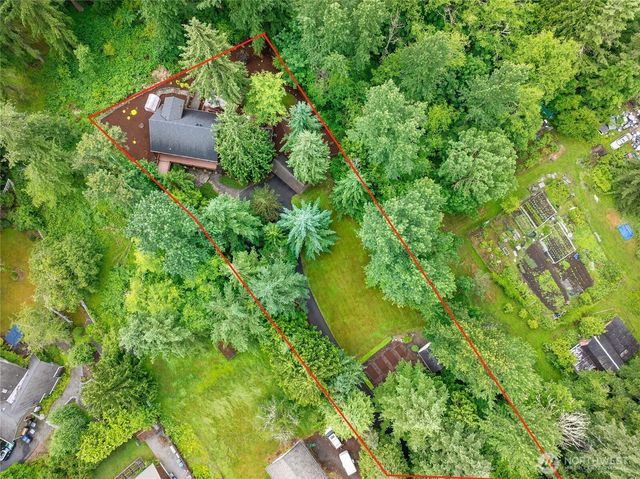 22005 SE 28th Street, Sammamish, WA 98075
