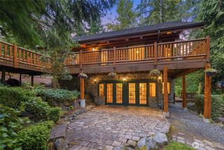 22005 SE 28th Street, Sammamish, WA 98075
