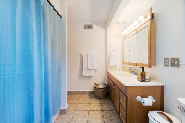 1269 County Road 12650, Paris, TX 75462