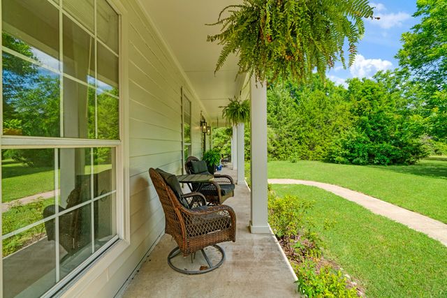 1269 County Road 12650, Paris, TX 75462