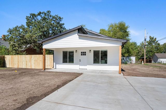 1414 W Dayton Ave, Wichita, KS 67213