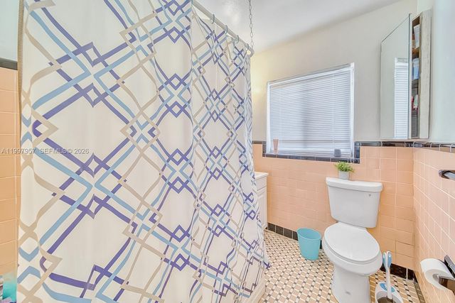 2171 SW 21st Street, Miami, FL 33145