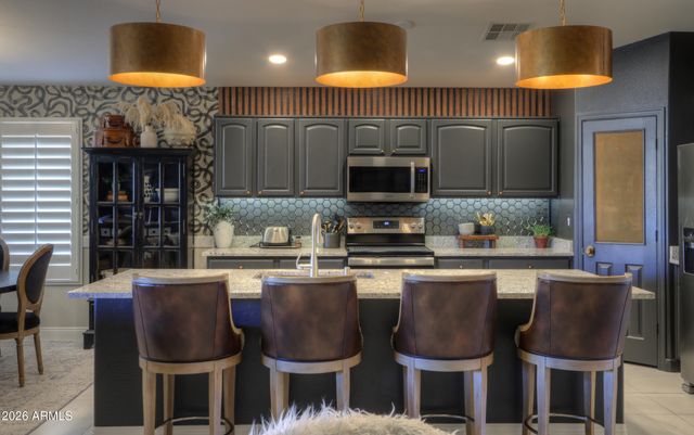 2432 E SANTIAGO Trail, Casa Grande, AZ 85194