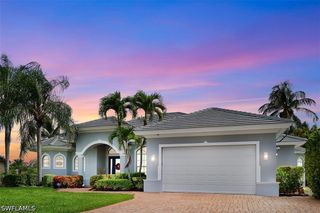 8983 Star Tulip CT, Naples, FL 34113