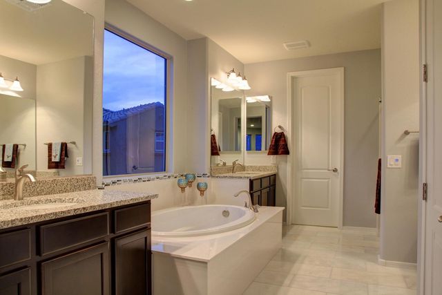 3607 E Salter Drive, Phoenix, AZ 85050