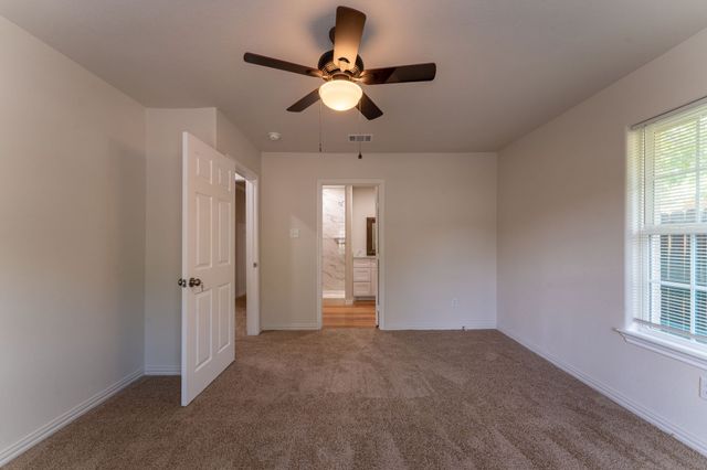 5909 Fletcher Avenue, Fort Worth, TX 76107